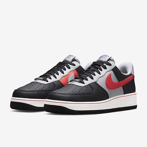 Nike Air Force 1 07 LV8