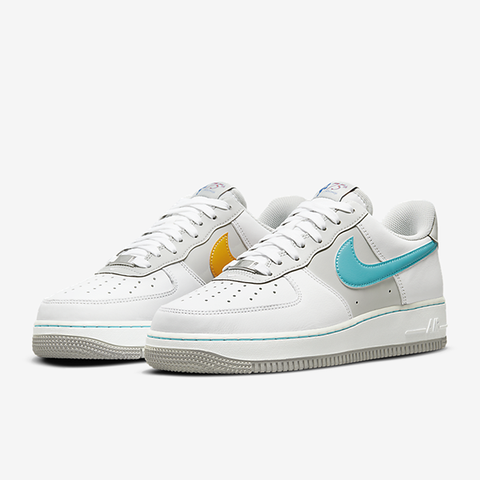 Nike Air Force 1 07 LV8
