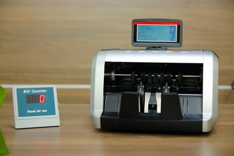 Máy Đếm Tiền Thế Hệ Mới Silicon MC-2550