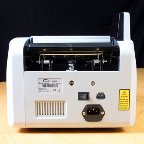 Máy Đếm Tiền Thế Hệ Mới Silicon MC-9900N