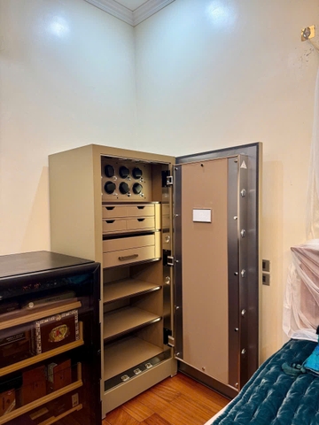 Két sắt Philips Valis-Max có APP kết nối điện thoại