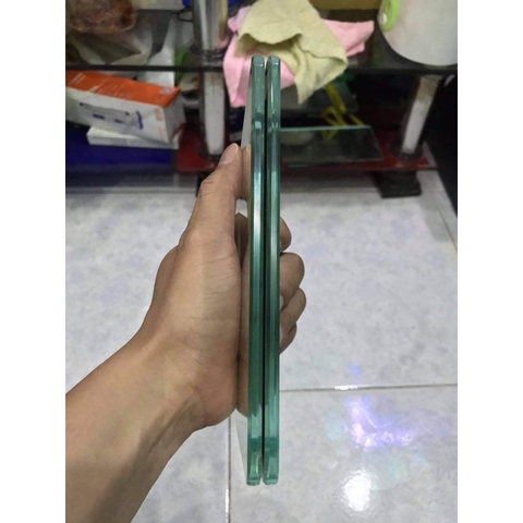 Kính kè cá la hán - Kính Kè IPAD cao cấp (10x16cm) giúp cá sung khỏe (Hàng Công Ty)