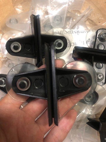 Kẹp Ngăn Kính Hồ Cá Made in Thái Lan