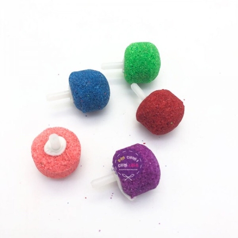Cục sủi oxy tròn nhiều màu cho hồ cá cảnh