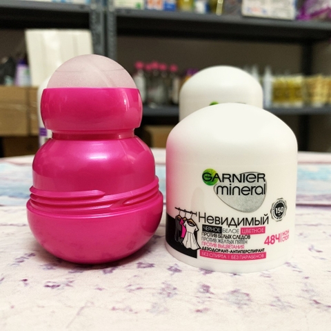 Lăn khử mùi Garnier bảo vệ 48h Invisible Black White Color