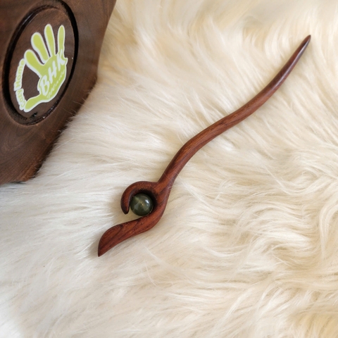 TRÂM CÀI TÓC GỖ ĐÍNH ĐÁ - GIỮA