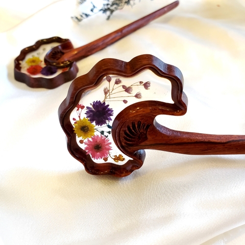 Trâm cài tóc gỗ- resin- hoa khô 67