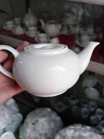 Bình trà sứ 520ml