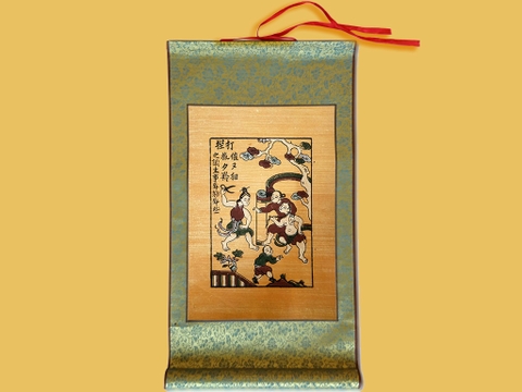 Tranh Đông Hồ Đánh Ghen Bồi Lụa 30cm x 55cm