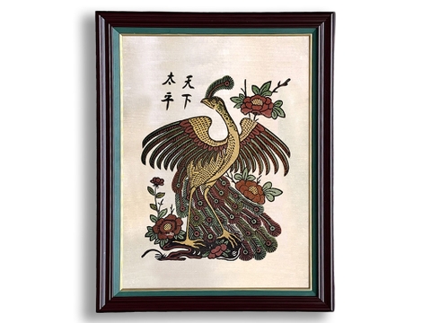 Tranh Đông Hồ Chim Công - Thiên Hạ Thái Bình khung kính 45cm x 60cm