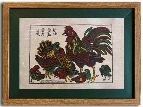 Tranh Đông Hồ Thư Hùng Gia Đình Gà Khung Kính 40cm x 30cm
