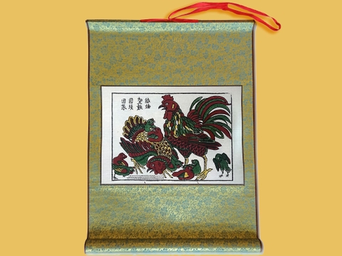 Tranh Đông Hồ Thư Hùng Gia Đình Gà Bồi Lụa 40cm x 55cm