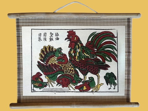 Tranh Đông Hồ Thư Hùng Gia Đình Gà Dán Mành 45cm x 32cm