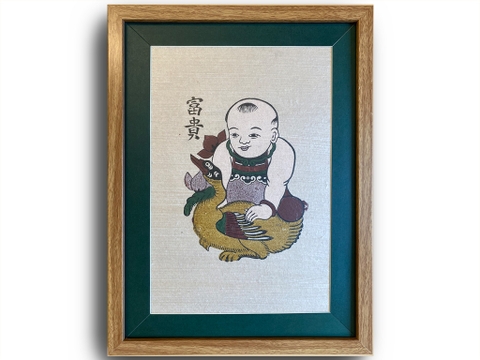 Tranh Đông Hồ Phú Quý - Em Bé Ôm Vịt Khung Kính 30cm x 40cm