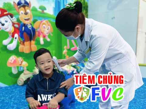 Vì sao nên tiêm nhắc lại vaccine phòng cúm, phế cầu khi giao mùa?