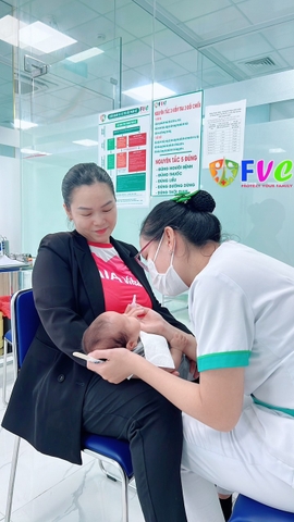 Thông tin cần biết về tiêm vắc xin cúm cho phụ nữ đang mang thai