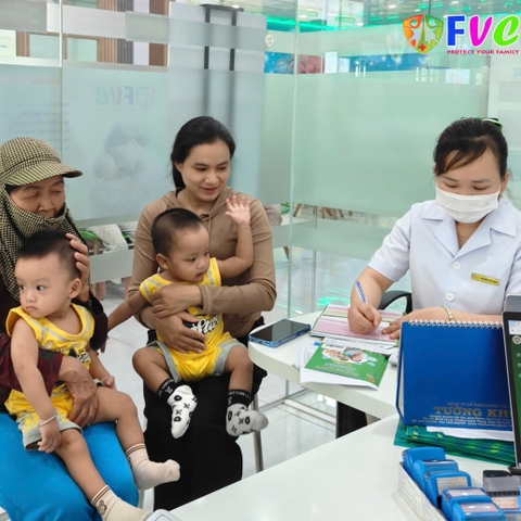 Tiêm chủng vắc-xin phòng bệnh ho gà cho phụ nữ mang thai