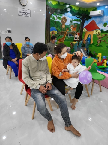 Phụ nữ đang cho con bú có thể tiêm phòng cúm được không?