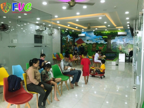 Trẻ sốt virus có nên tắm không - cha mẹ cần lưu ý