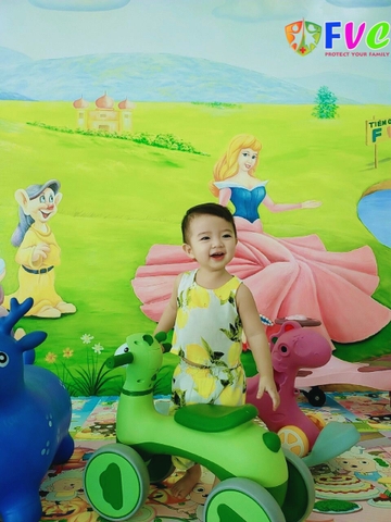 Chậm vận động ở trẻ: Những dấu hiệu cha mẹ cần lưu ý