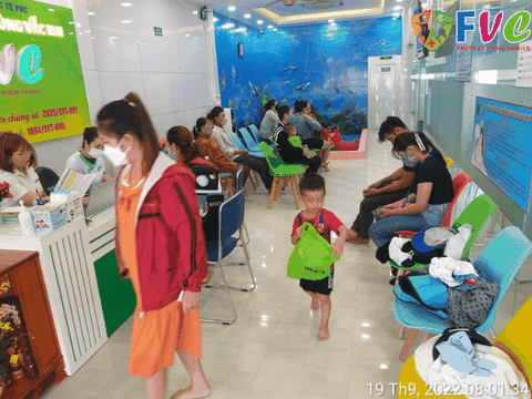 TRƯỚC VÀ SAU KHI TIÊM CHỦNG - BỐ MẸ CẦN LƯU Ý GÌ?