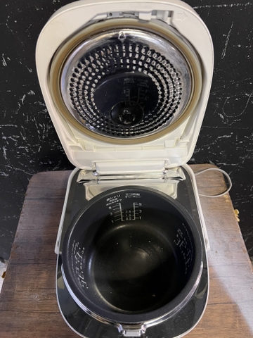 Nồi cơm PVN1451 Panasonic 1.0L