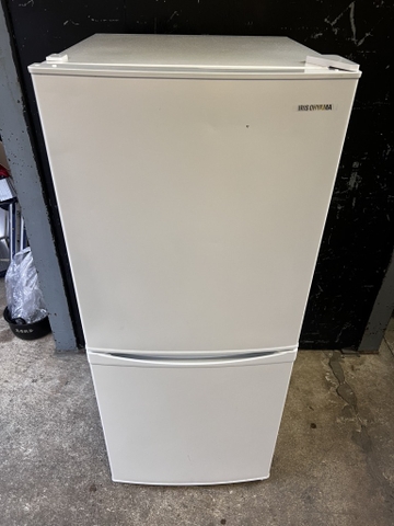 tủ lạnh PVN1363 OHYAMA 142L 2023