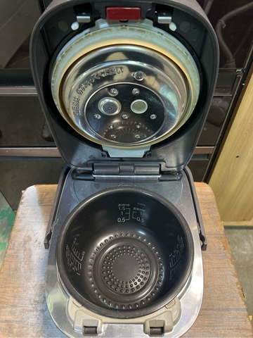 Nồi cơm PVN1635 Panasonic 1.0L 2022