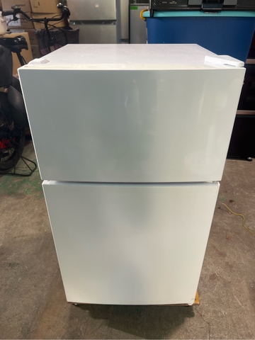 Tủ lạnh PVN1599 Maxzen 87L 2024