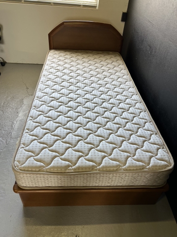 Giường đơn 737 100x200 ( ko kèm đệm)