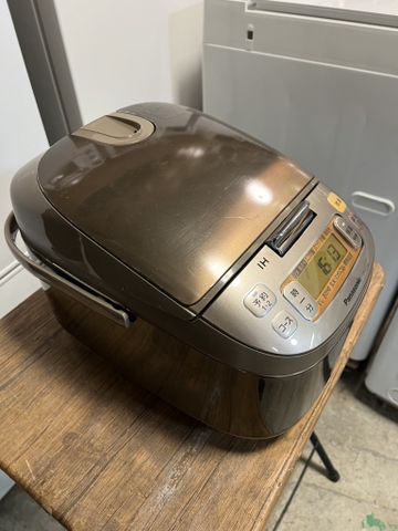 nồi cơm PVN1109 Panasonic 1.5L