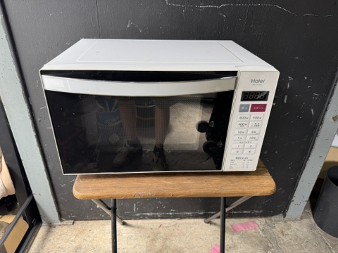 Lò vi sóng 228 HAIER