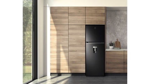 Tủ Lạnh ELECTROLUX Inverter 695 Lít EQE6909A-BVN