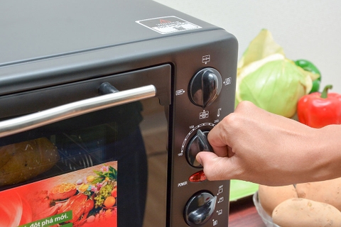 Lò nướng Sanaky VH359S 35 lít