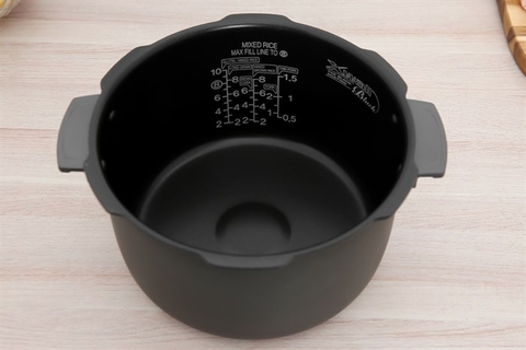 Nồi cơm điện tử áp suất Cuckoo 1.8 lít CRP-PK1000S/BKCGVNCV