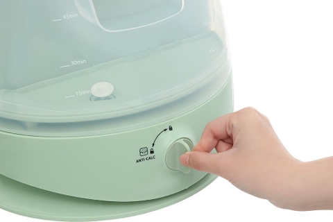 Bàn ủi hơi nước đứng BlueStone GSB-3947 2400W