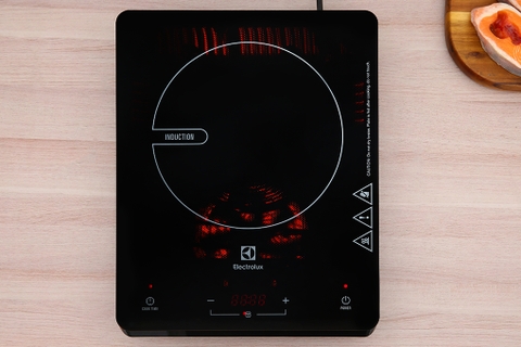 Bếp điện từ ELectrolux ETD29MKC