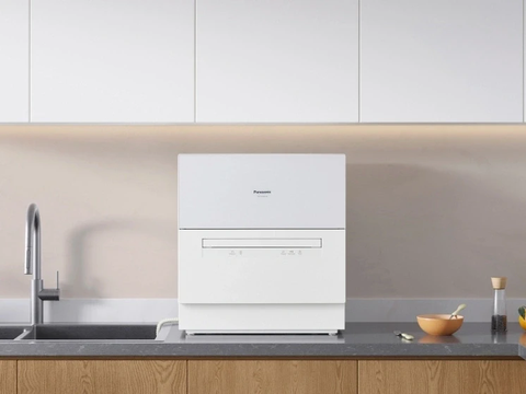Máy rửa bát để bàn Panasonic NP-TH1WEVN