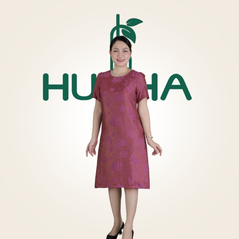 Đầm lụa trung niên D58 dáng suông sang trọng – chất lụa Nha Xá cao cấp, che khuyết điểm khéo léo | HUY HÀ