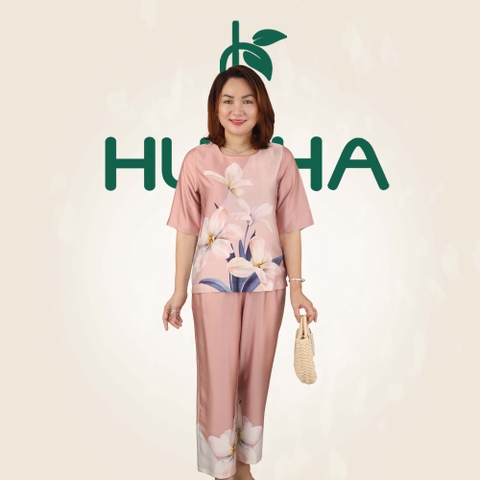 (Mẫu HA22) - Đồ trung niên nữ HUY HÀ, chất vải lụa tơ tằm, áo cổ tròn quần 9 tấc