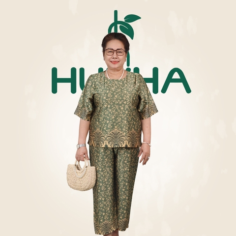 (Mẫu HA38) - Đồ trung niên nữ HUY HÀ, chất vải lụa tơ tằm, áo cổ tròn quần 9 tấc
