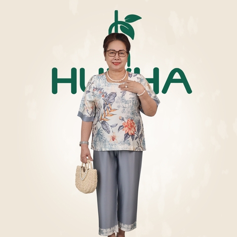 (Mẫu HA42) - Đồ trung niên nữ HUY HÀ, chất vải lụa tơ tằm, áo cổ tròn quần 9 tấc