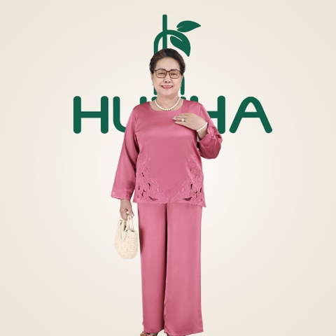 (Mẫu TC34 ) - Đồ bộ trung niên Huy Hà : cổ tròn thêu  , tay dài , quần dài , vải tô châu