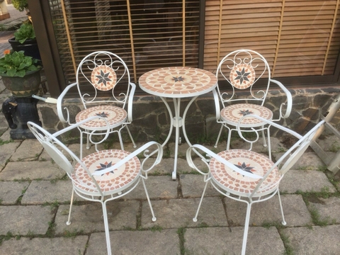 BỘ BÀN GHẾ SÂN VƯỜN 4 GHẾ