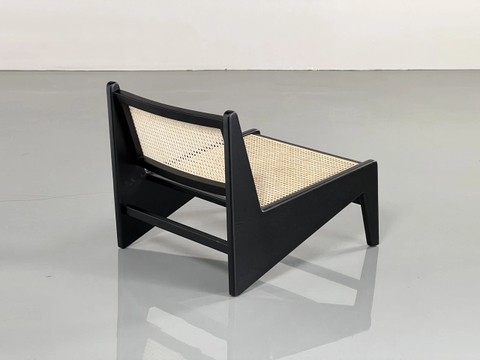 Ghế Kangaroo Đan Mây Gỗ Sồi Sơn Đen GDM17