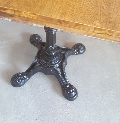 CHÂN TRỤ HOA VĂN ỐNG GANG