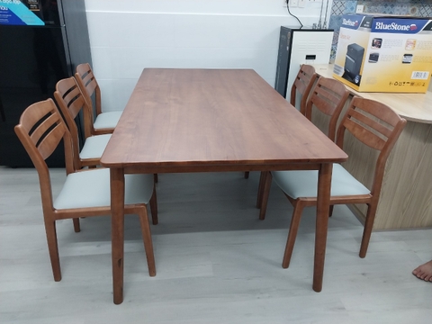 Bàn Ăn Luna Gỗ Sồi - BAG21