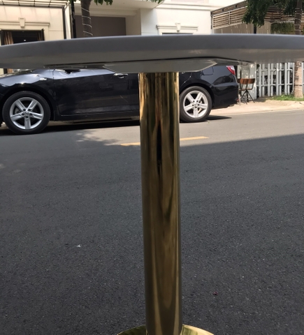 BÀN CAFE MẶT ĐÁ CHÂN TULIP MẠ VÀNG - BCF23