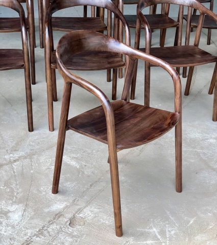 GHẾ NEVA CÓ TAY GỖ TẦN BÌ - GAG19