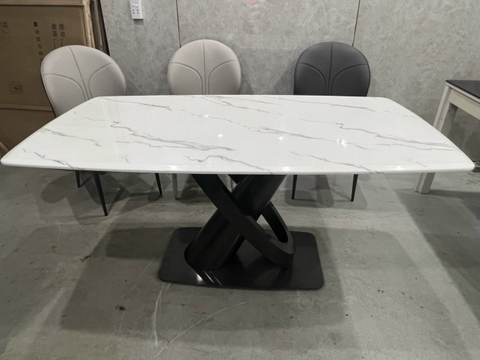 BÀN ĂN MẶT ĐÁ MARBLE XUYÊN SÁNG